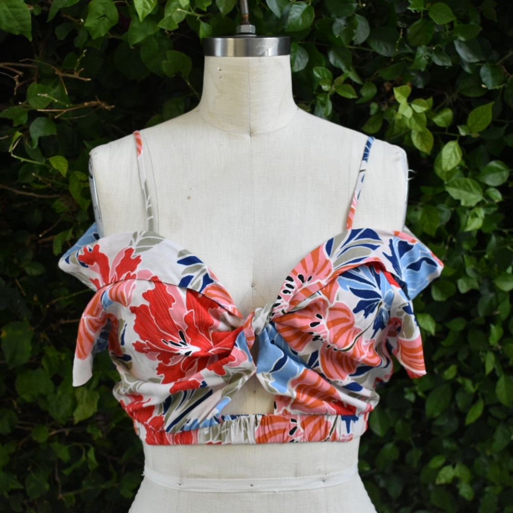 ASTR summer floral viscose off shoulder crop top